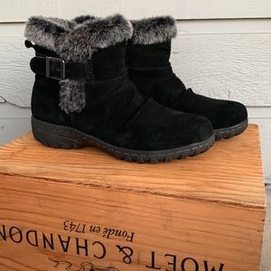 KHOMBU LINDSEY BLACK SUEDE LEATHER BOOTS WINTER REPEL 20 DEGREE FAUX FUR/BUCKLE